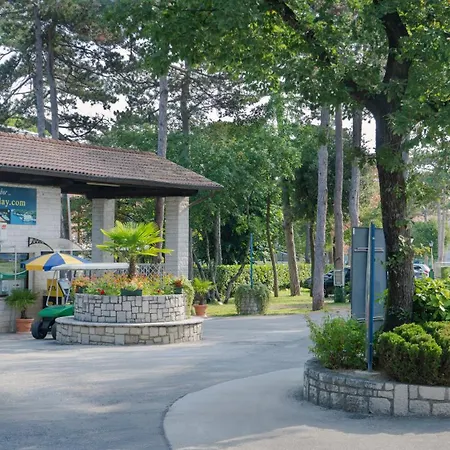 Luksusowy namiot Glamping Sistiani