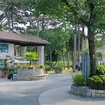 ラグジュアリーテント Glamping Sistiani