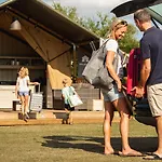 Glamping Sistiani * リド・ディ・スピーナ