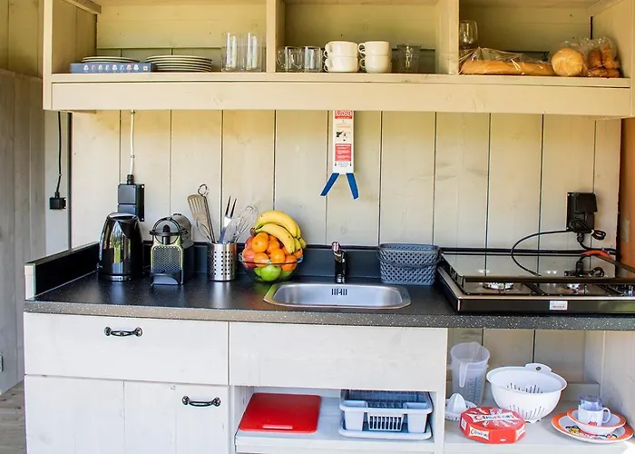 Οργανωμένο κάμπινγκ Glamping Sistiani *